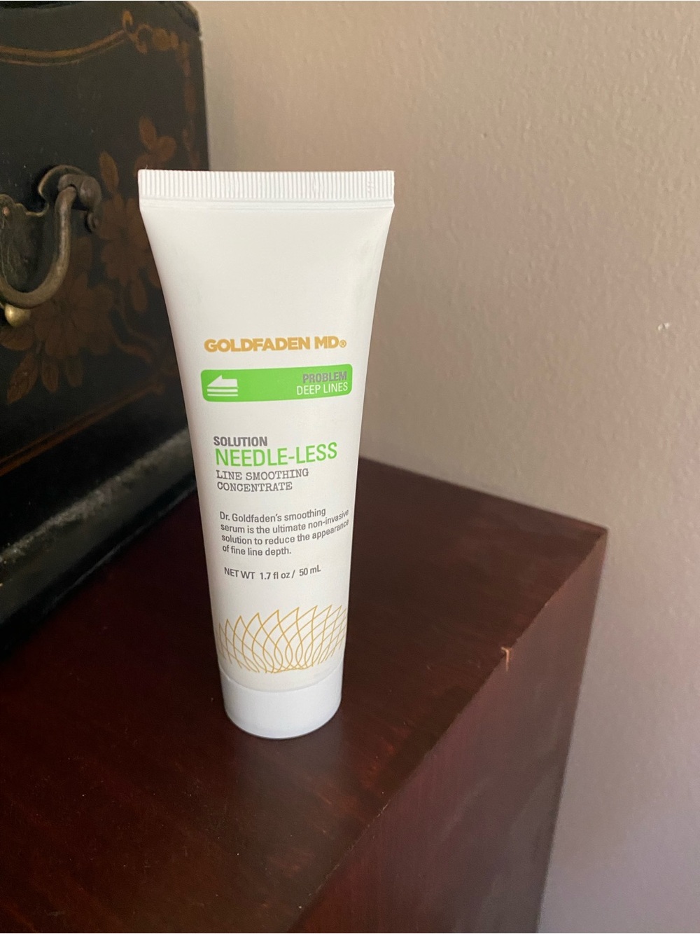 Goldfaden MD Needle-Less Line Smoothing Concentrate – White Primer